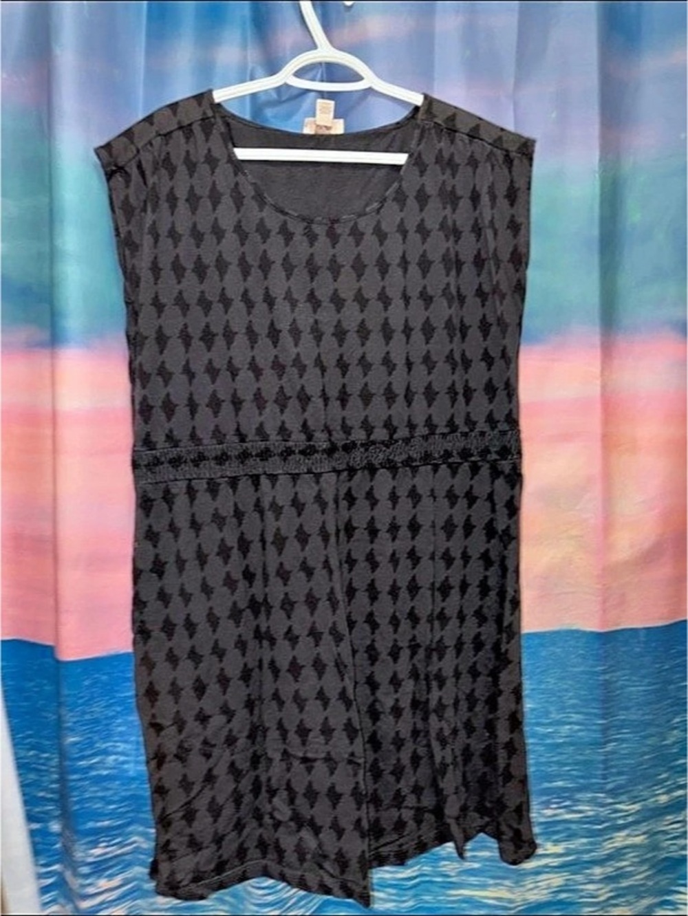 LOFT Black Geometric Mini Dress Like New